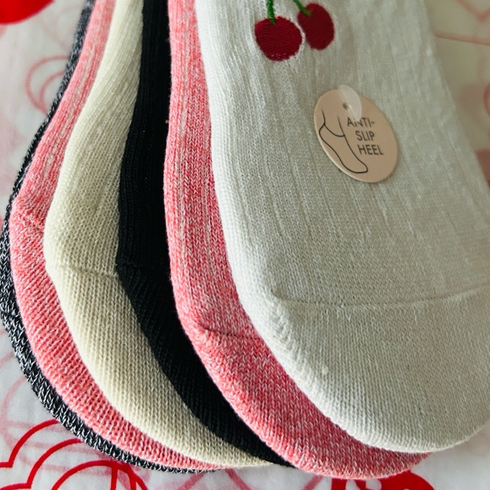 🍒 PJ Salvage No Show Socks 6 Pack NWT - Picture 5 of 9